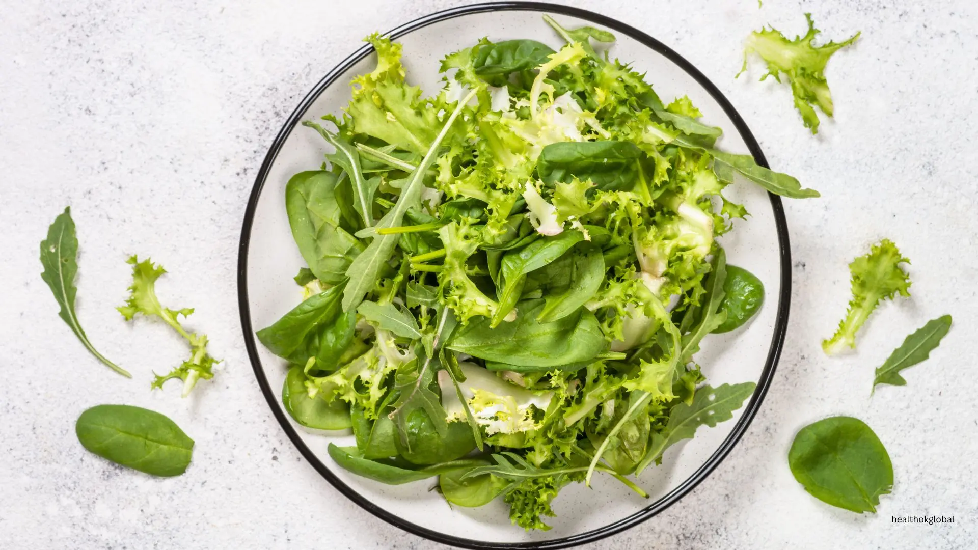 8 Health Benefits of Salad Leaves: A Nutrient-Packed Addition