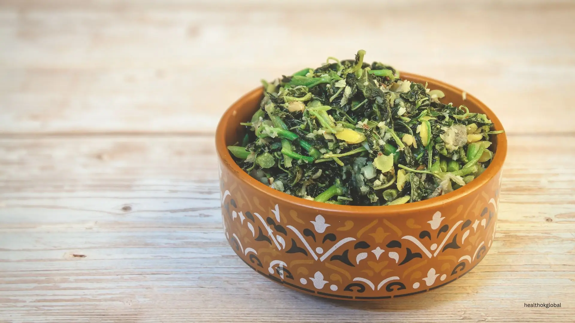 Comprehensive Guide to the 8 Health Benefits of Cabbage Poriyal