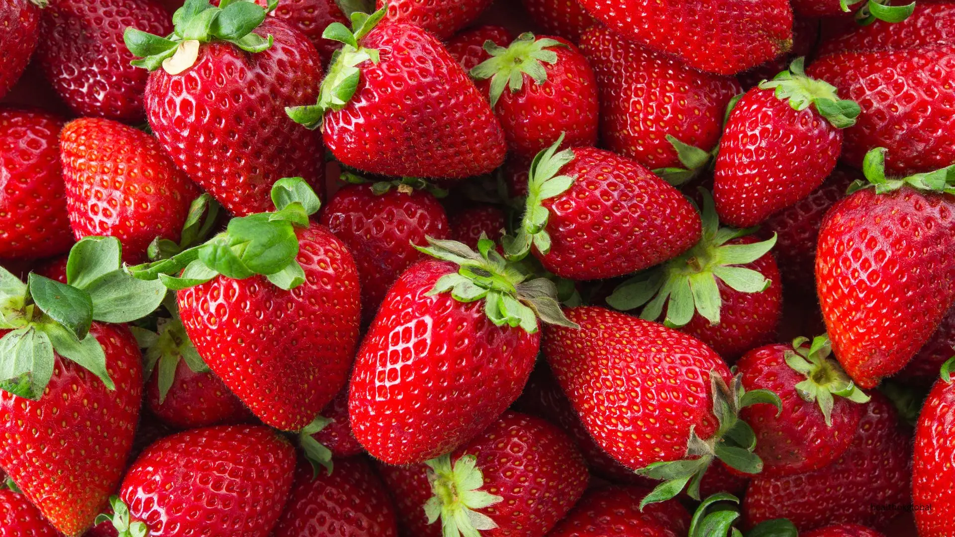 strawberry benefits for skin